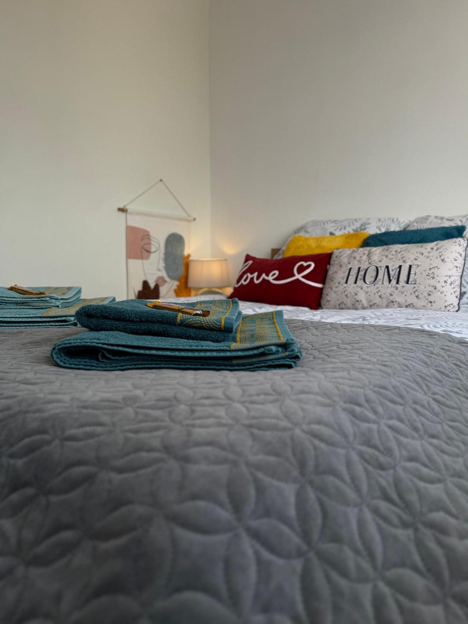 Apartament -Jak W Domu- Czeladz 60M2 Centrum Katowic 10Km Eksteriør bilde